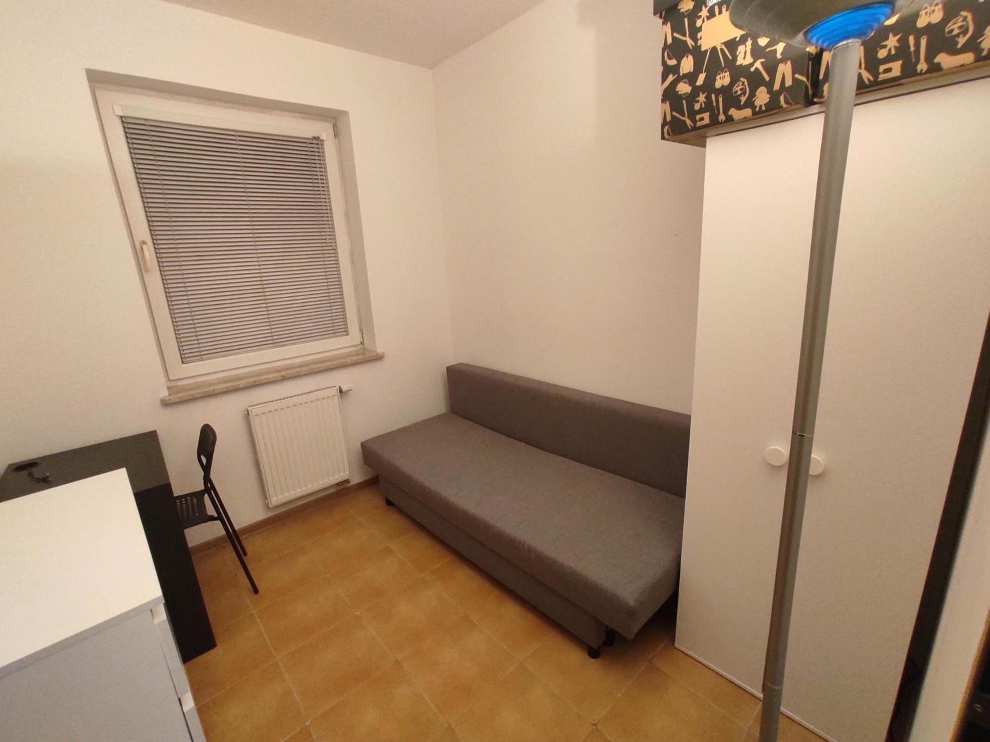 Nice Room With 2 Shared Bathrooms ,Wc , 2Km To Old Town -100M From Metro Szwedzka Warsaw Exterior photo