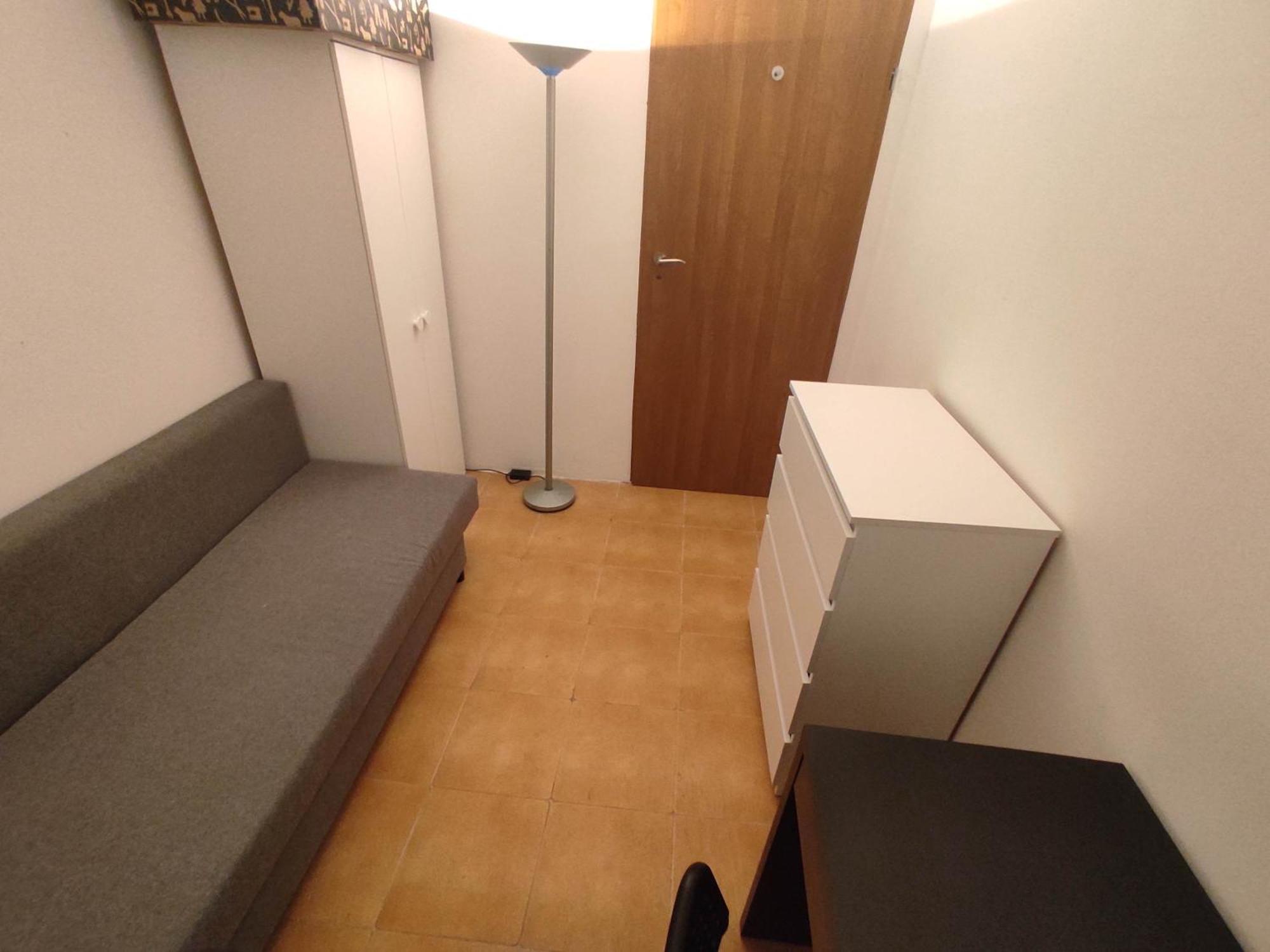 Nice Room With 2 Shared Bathrooms ,Wc , 2Km To Old Town -100M From Metro Szwedzka Warsaw Exterior photo